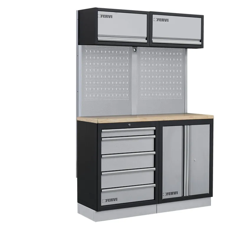 ARREDAMENTO MODULARE PER OFFICINA