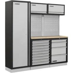 ARREDAMENTO MODULARE PER OFFICINA