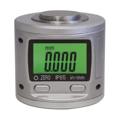 AZZERATORE CON COMPARATORE CON BASE MAGNETICA